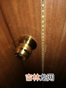 外面反锁了里面怎么打开,门从外面反锁了里面可以打开吗？