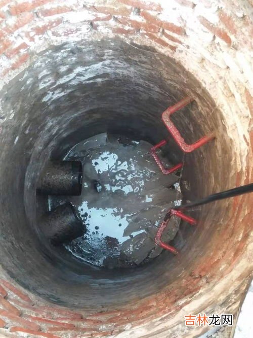 玻璃水箱冻了怎样解冻快,玻璃水箱冻破了怎么办?