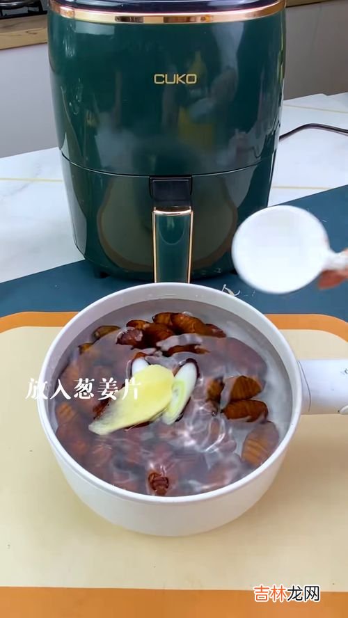 蝉蛹怎么做,蚕蛹的做法？