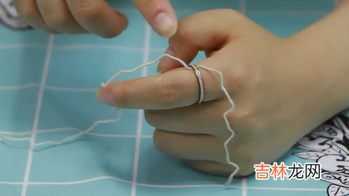 戒指取不下来了怎么办,如何拆下卡住的戒指 6种方法来拆下卡住的戒指