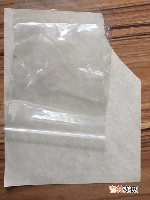 新门上面的保护膜怎么快速去掉,木门上的塑料膜怎么去除?有什么小妙招?