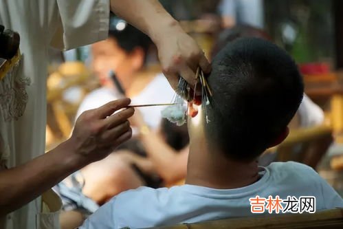 采耳可以频繁的采吗,正规采耳一次时间是多久？