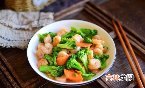 西兰花和菜花能一起炒菜吃吗,西兰花和花菜能一起吃吗？