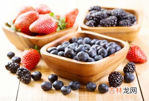 维生素不能乱吃,维生素乱补充危害健康?这4点告诉你维生素乱补的危害