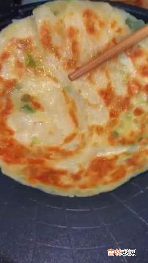 葱油饼的简单做法教程,怎样做葱油饼好吃又简单的方法