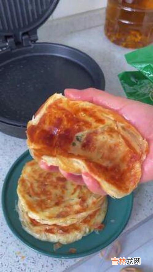 葱油饼的简单做法教程,怎样做葱油饼好吃又简单的方法
