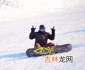 滑雪能戴眼镜吗,为什么去下雪的地方要带眼镜