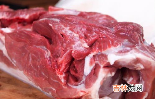 猪肉煮熟后发黑是死猪肉吗,猪肉有的地方发黑怎么回事啊？还能吃么？