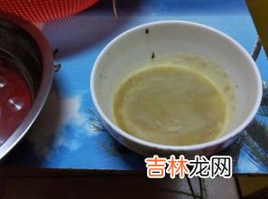臭猪油还能吃吗,猪油放久了，有一股哈味，还能吃吗