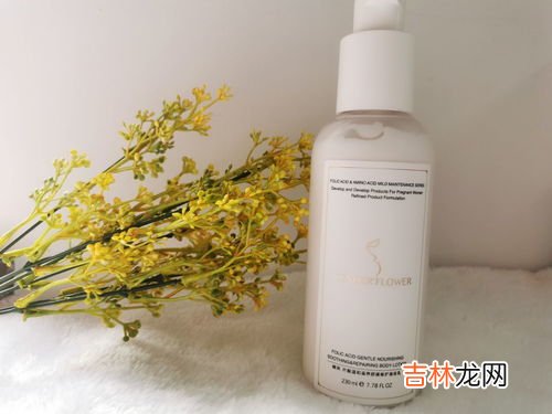 身体乳有点成结还能用吗,百雀羚身体乳里有黄色的一粒一粒的,以前用没发现呢,还有八个月到保质期。还能用吗?