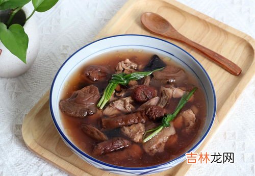 排骨煲汤的营养价值有哪些,排骨汤有营养价值吗