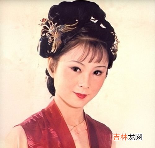 薛宝钗的性格特点,薛宝钗的性格特点是什么?