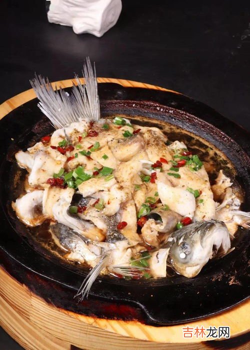 草鱼怎么做酸菜鱼,酸菜鱼的制作方法步骤