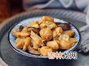 做土豆香菇鸡块窍门,土豆炖鸡肉的做法，香菇土豆炖鸡肉怎么做好