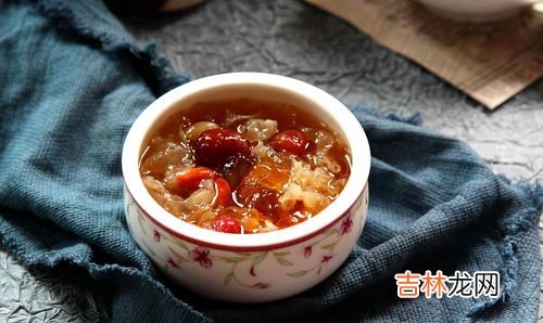 银耳为什么越放越黄,银耳发黄是什么原因影响使用吗