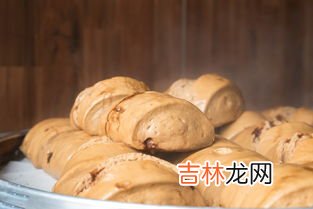 紫薯放微波炉里怎么烤,微波炉烤小紫薯的做法 怎样烤出香甜不拔干紫薯