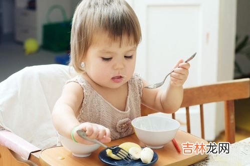 小孩子也可以每天都泡脚吗,宝宝也可以用热水泡脚吗?妈妈们给孩子洗脚要注意哪些?