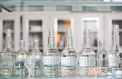 70度酒精跟90度酒精有什么不一样,70%酒精消毒液和酒精有什么区别?