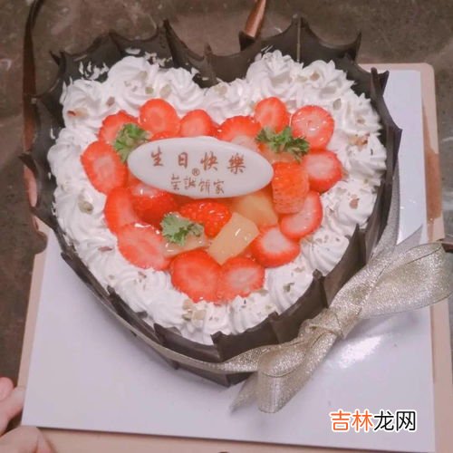 蛋糕过夜可以吃吗,蛋糕可以隔夜再吃吗