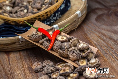 香菇生吃有毒吗,生吃香菇有毒吗