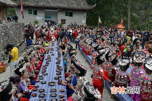 苗族婚嫁风俗,苗族婚俗文化是怎样的?有着什么特点?