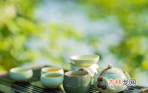 和隔夜茶会损害健康吗,很多人喜欢喝隔夜茶水,长期喝隔夜茶水对身体有哪些坏处?