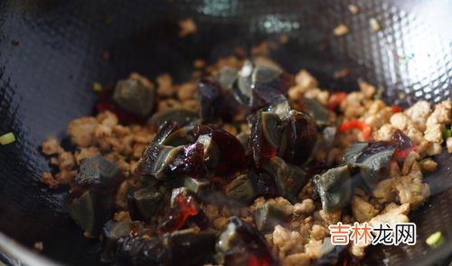 皮蛋冻过之后还能不能吃,皮蛋冻了能吃吗