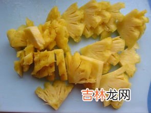 菠萝罐头家庭自制法,怎样治作菠萝罐头的自制方法