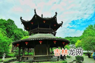 钟灵毓秀什么意思,钟灵毓秀的意思