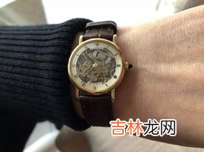 女人戴男士手表好看吗,女生可以戴男款的电子表吗?
