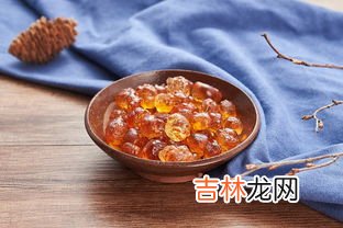 桃树上的桃胶能直接吃吗,在桃树上摘下来的桃胶能直接食用吗？