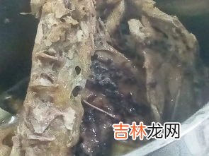 牛油果肉有黑点能吃吗,牛油果里面发黑能吃吗?