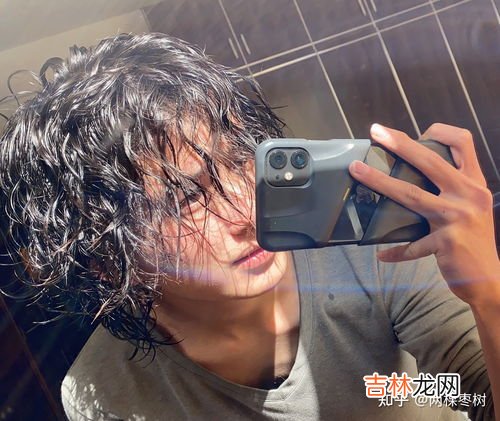 怎样知道自己适合留长发还是短发,长发很有气质,女生怎么知道自己适合长发还是短发?