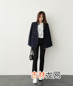 职场女该如何穿搭衣服显得优雅有气质,职场女性怎么穿搭会显气质呢？