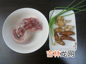猪舌头买回来怎么处理,猪舌的处理方法和食用方法
