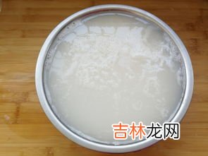 荸荠粉和藕粉哪个营养,藕粉和荸荠粉哪个好