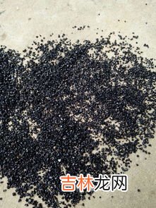 铸造用的砂是什么砂,铸铝用的红砂 是什么啊 ?