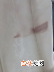 白衣服染色了怎么恢复原色,白色衣服染色怎么处理才会恢复原色