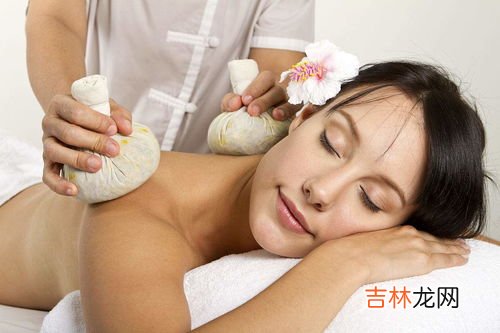 冬天室内湿气太大如何去除,冬天房间潮湿怎么办?