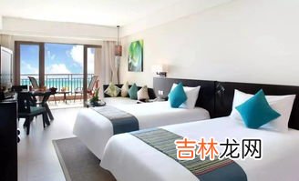 为什么酒店床上都有一块绸缎布,酒店房间床上为什么会放一块布