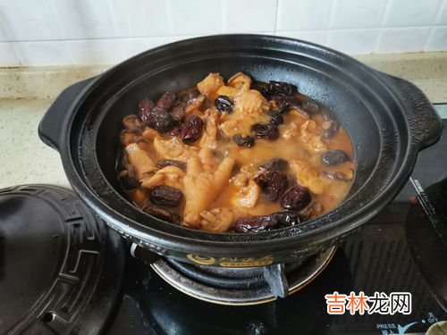 阿胶可以跟鸡肉一起煲汤吗,阿胶炖鸡的做法与功效