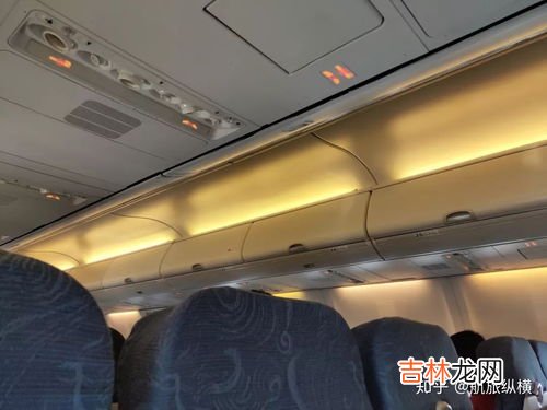 动车行李箱放哪里,动车行李箱放哪里