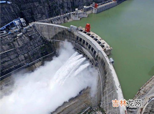 三峡大坝的作用和意义是什么,三峡大坝建成后，将会对长江中下游的防洪起什么重要作用？拜托了各位 谢谢