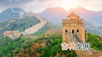 万里长城长约6300米对吗,长城只有6300米,为什么叫做万甲长城