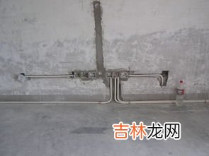 墙里的水管冻了怎么融化,家里水管冻了怎么解冻