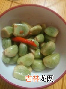 蒜泥为啥会变成绿色,蒜蓉为什么会发绿啊?
