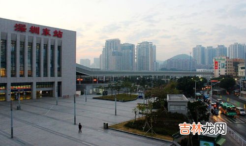 深圳火车站是哪个区,深圳火车站有几个