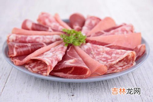 培根是怎么制作而成,培根肉怎样制作