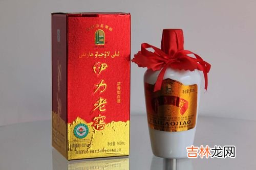 白酒点不着火怎么回事,我想问问为什么我常喝的六十七度老白干点火点不着？