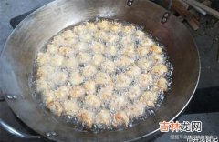 炸牛肉丸子的技巧,炸牛肉丸子的制作方法及配方